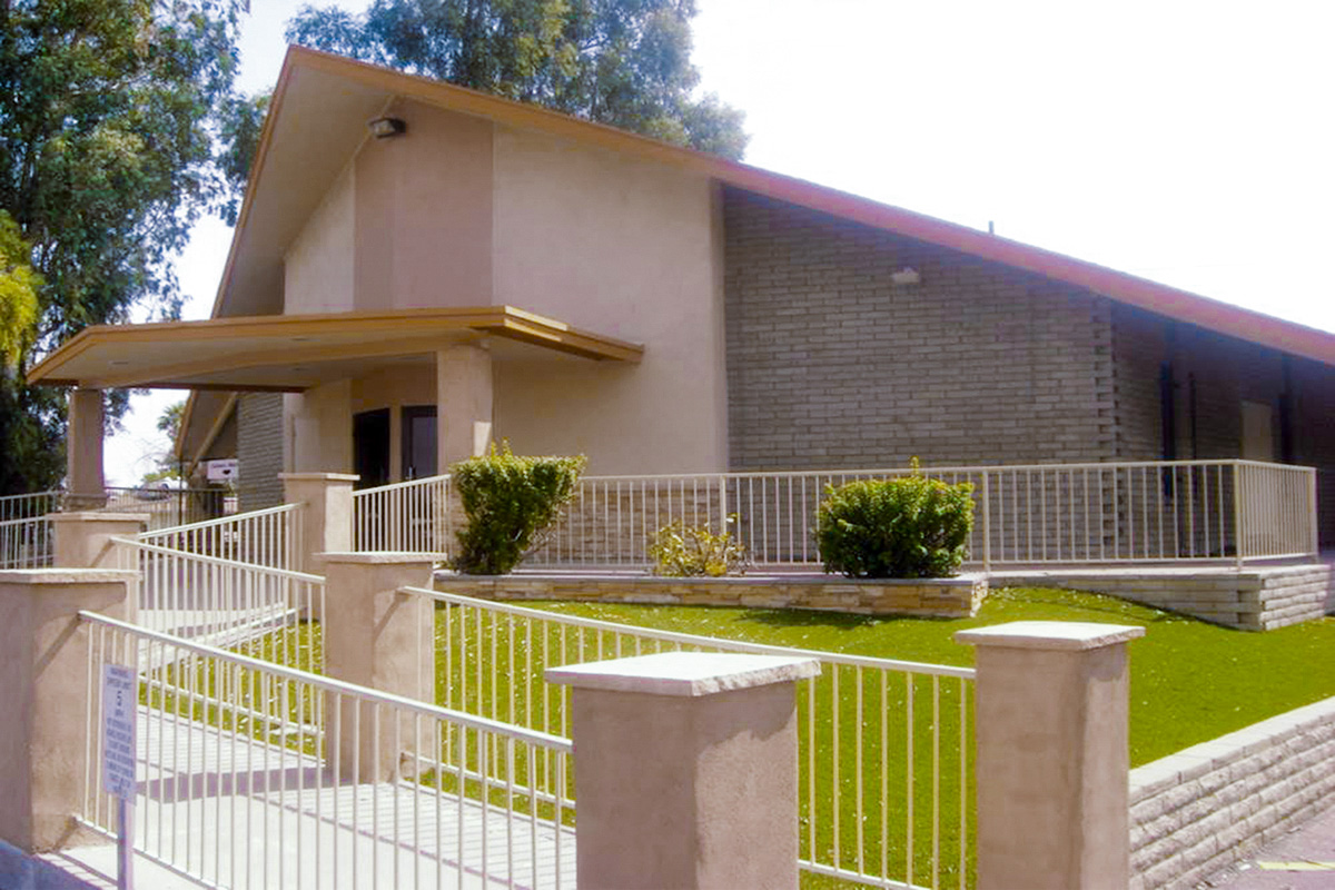 NTCC of Glendale, Arizona, exterior sidewalk