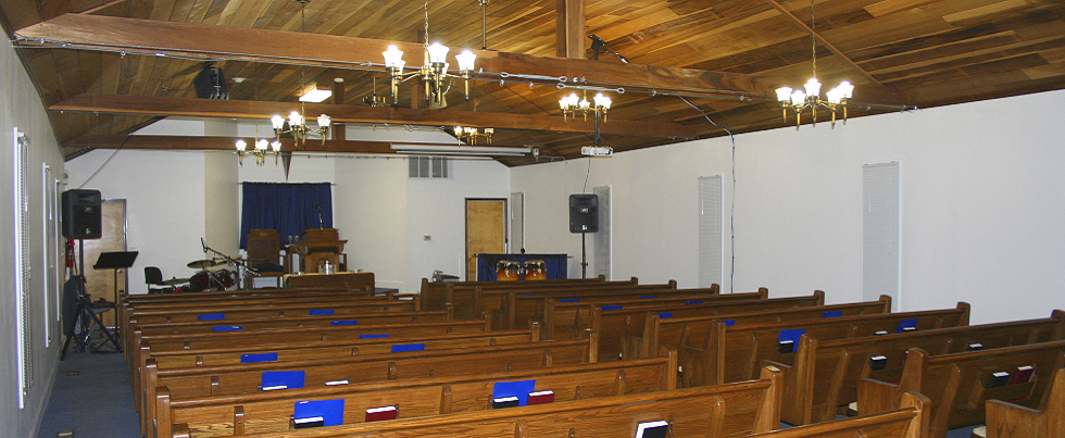 KY-Louisville-Church-interior2-980x403